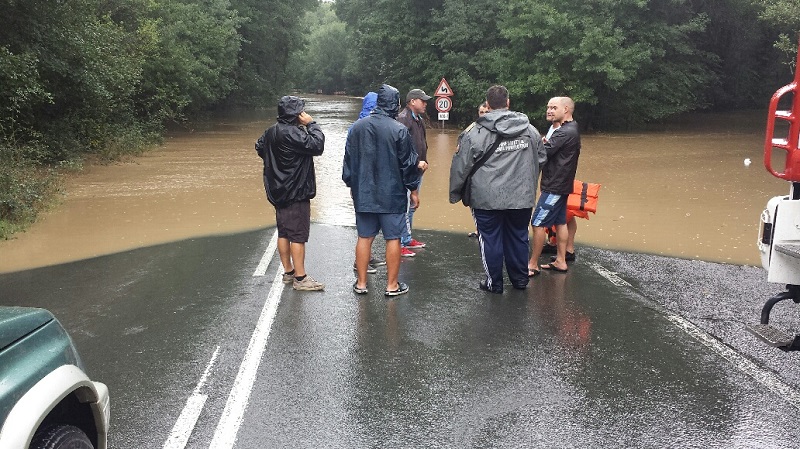 Веселие - Ясна поляна отново под вода