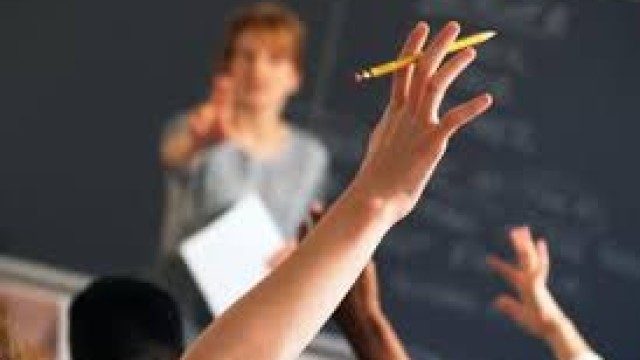 Три общини ще пренаредят транспортната си схема, за да не закъснява ученик за час