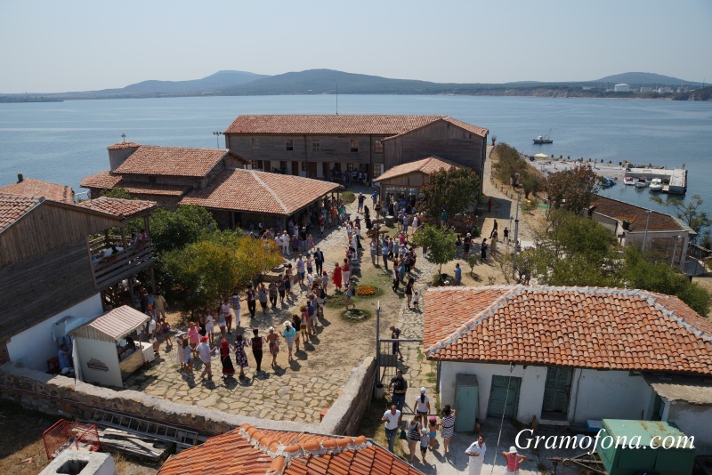 Остров Света Анастасия посреща първите си гости на 8 май