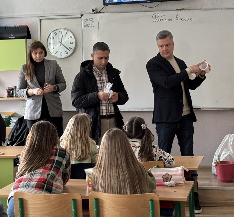 ДГС – Стара Загора и Общината обучаваха ученици в грижа за растенията