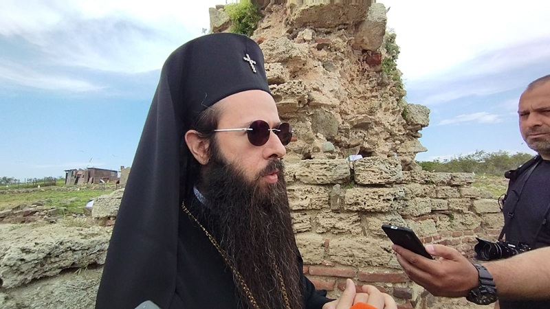 Ето какво каза сливенският митрополит Арсений за нестинарските игри