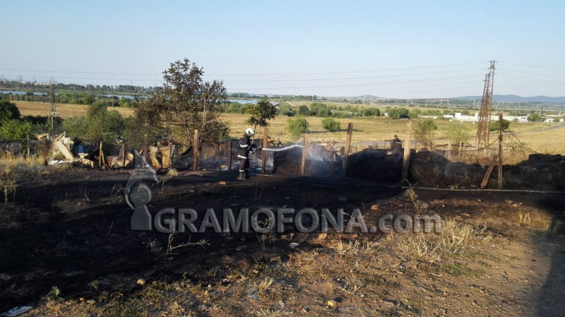 Бебе на 20 дни замалко да изгори при пожара в Меден рудник