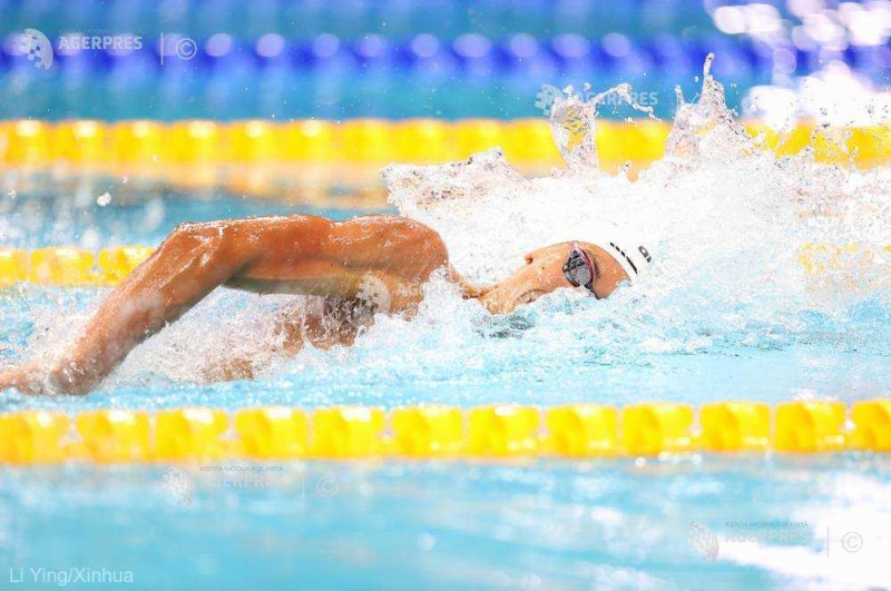 Плувци трошат рекорди в Бургас