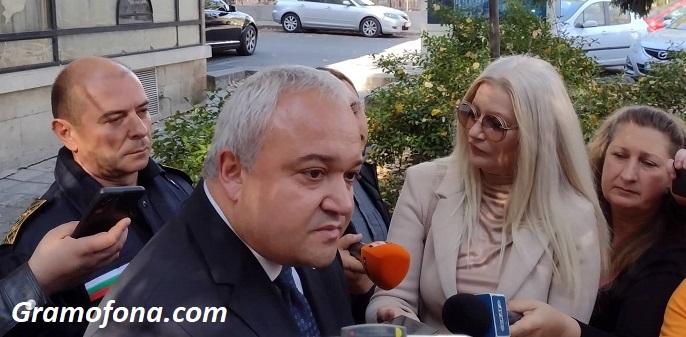 Вътрешният министър Демерджиев е на проверка в ГКПП „Малко Търново”