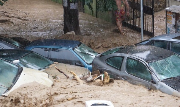 Има опасност морската вода да е заразена с хепатит А  