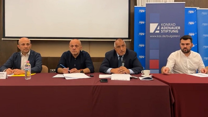 ГЕРБ с тежки критики за антикризисните мерки на кабинета
