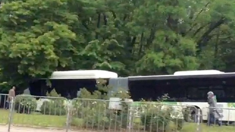 Шофьор на автобус почина зад волана