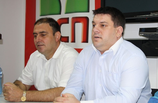Атанас Зафиров и Пенко Атанасов дадоха рамо на "Атака" за касирането на евровота