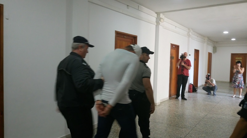 До 3 месеца делото за обира в Средец влиза в съда