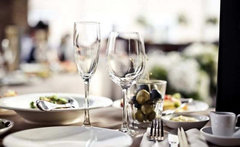 От 20 до 160 евро струва вечеря за двама в Европа