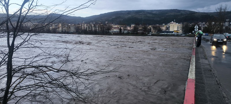 Обявиха бедствено положение в части от община Крумовград