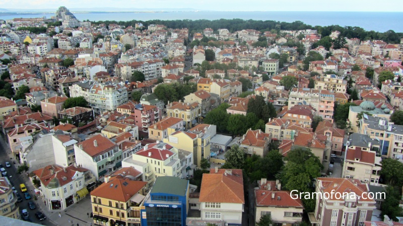 Бургас е лидер по ръст на цените на жилищата