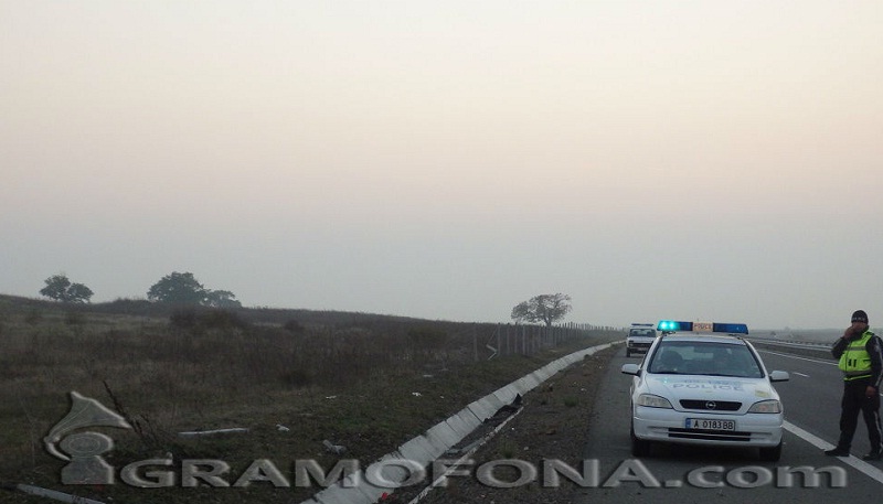 Движението по магистрала Тракия е ограничено заради катастрофа 