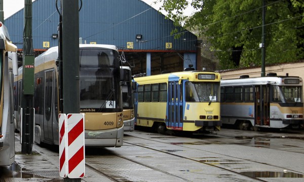 В Брюксел пращат контрольорите на курсове по самоотбрана