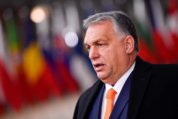Виктор Орбан се среща с китайския президент Си Дзинпин