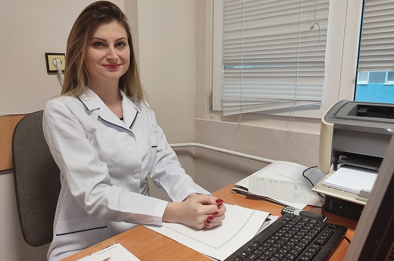Нов специалист по ендокринология преглежда в медицинския център на УМБАЛ Бургас