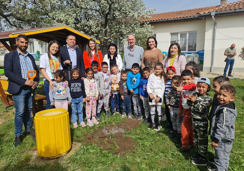 В Сунгурларе и Чубра садиха дръвчета и храсти за Седмицата на гората