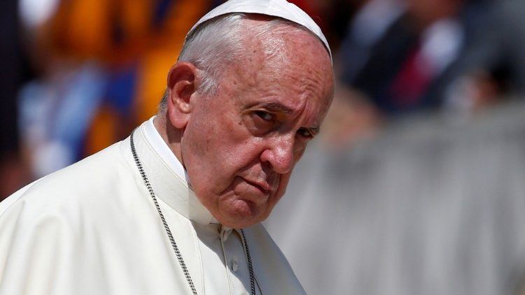 Папа Франциск: Насилието над жени обижда Бог