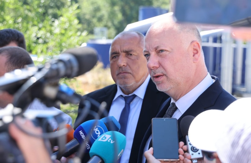 Желязков и Борисов инспектираха Ясна поляна: Водата за Южното Черноморие е гарантирано чиста (обновена)