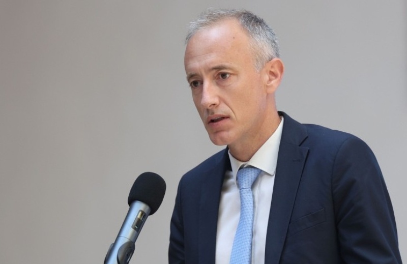 МОН ще въвежда интегрални изпити още от следващата учебна година