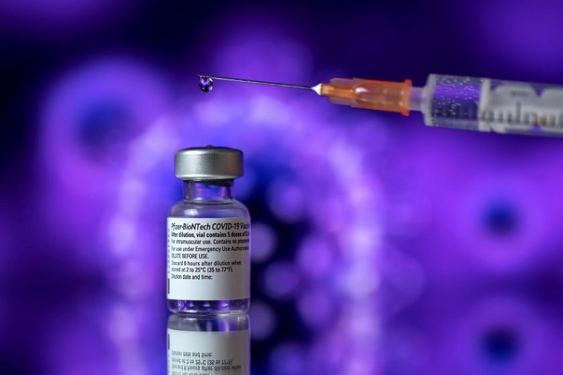 Пфайзер ще иска разрешение за прилагане на трета доза от ваксината