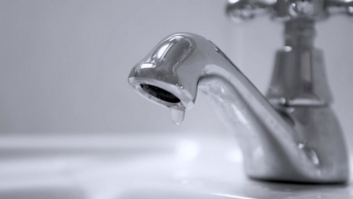 Предлагат две тарифи за питейната вода – евтина за икономичните и скъпа за прахосниците