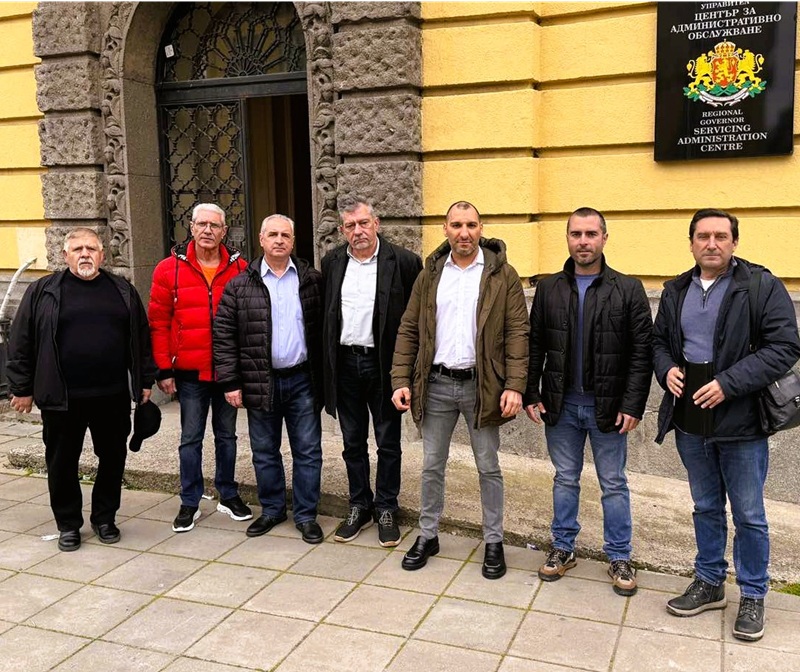 КП „Синя България“ регистрира листата си за парламентарните избори в Бургас