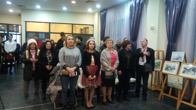 Емоционално: Украинци пяха „Питат ли ме дей зората“