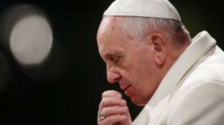 Папата сравни мигрантските центрове с концентрационните лагери
