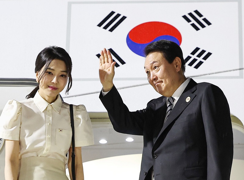 Първата дама на Южна Корея, която на 50 изглежда като на 30