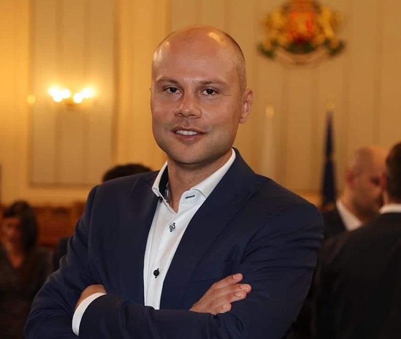 Трус в бургаската структура на ПП: Знаково лице отказа да е в листата за новия парламент