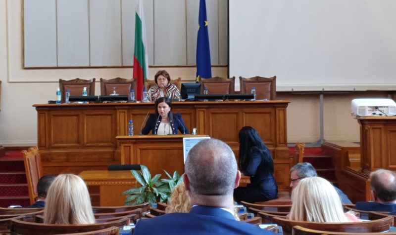  Галя  Желязкова: Да има дебат за план и мерки за следващия летен сезон