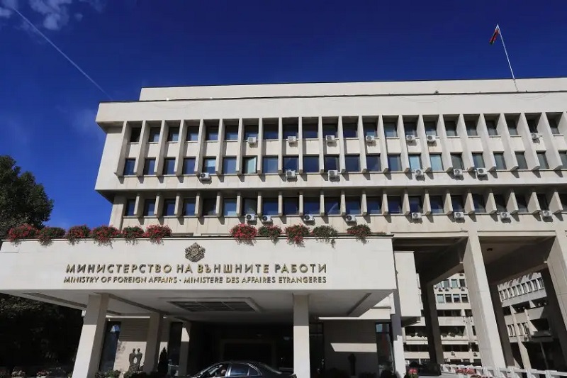 МВнР предупреди: Пътувайте до Гърция само при необходимост