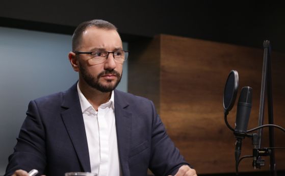 bTV се разделя с Антон Хекимян