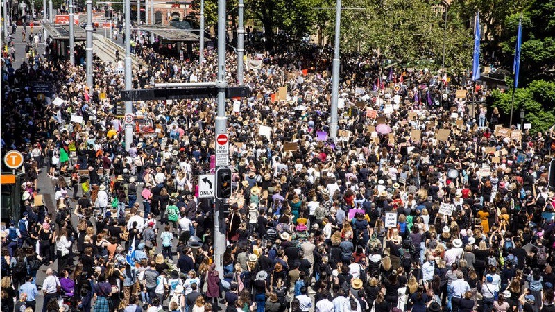 Хиляди жени в Австралия на протести срещу сексуално насилие