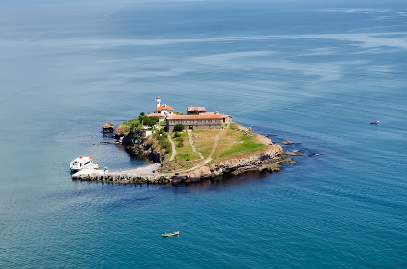Остров Света Анастасия празнува на 15 август