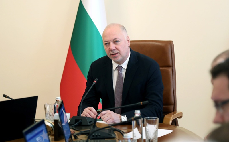 Росен Желязков: Удължителният бюджет гарантира стабилността на държавата и социалните разходи през 2026 г.