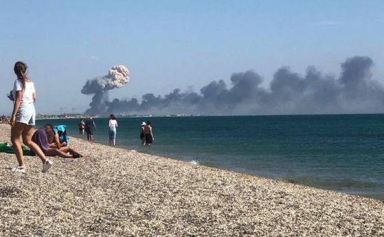 Мощни взривове на руско военно летище в Крим
