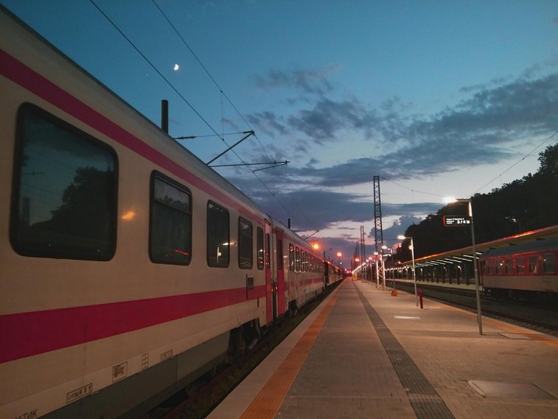 Мъж се самоуби, лягайки пред влак в Пловдив