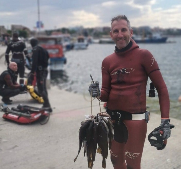 Валентин Люцканов триумфира за купа „Месембрия“ по подводен риболов