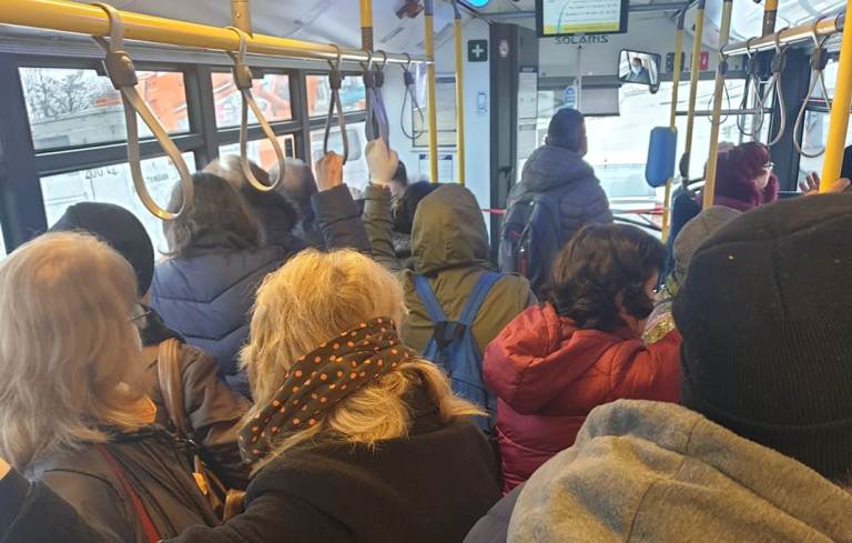 Бургасбус пуска по-големи автобуси в час пик, за да няма струпване на хора