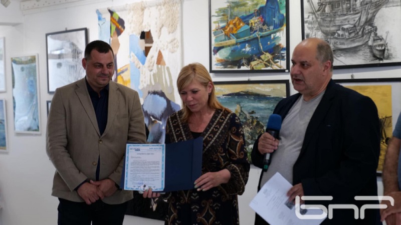Изложба с кауза за рождения ден на БНР-Бургас