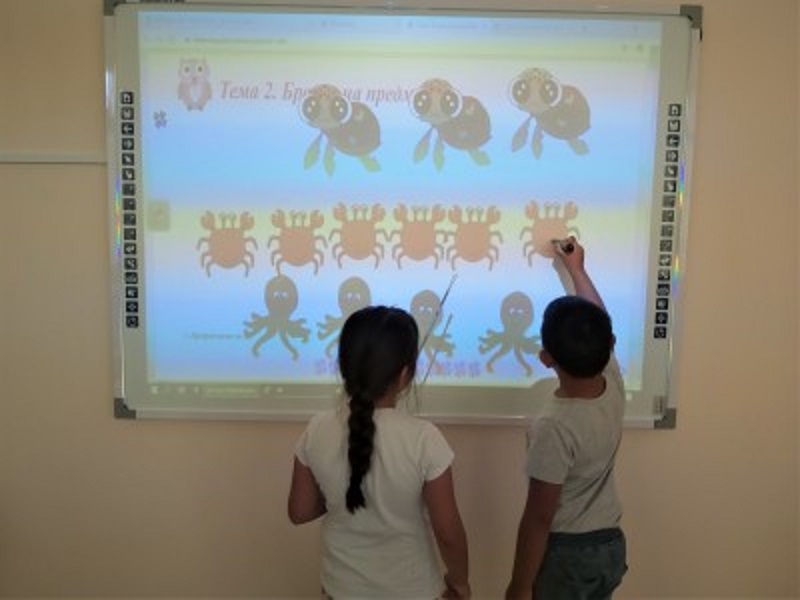 9 бургаски детски градини търсят ресурсни учители, логопеди и психолози