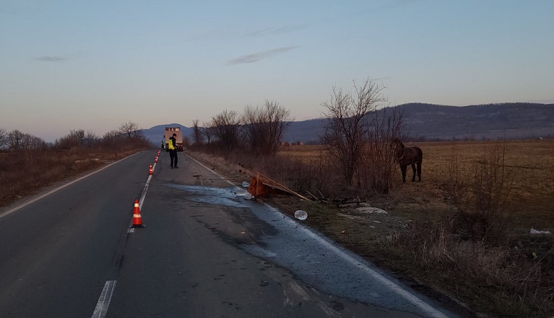 Недоволство и призиви за блокада на пътя Руен – Просеник във фейсбук