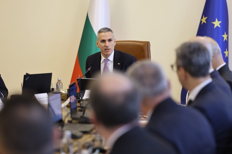 Премиерът: МВР знае за 50 души с имунитет в листите, готови да купуват