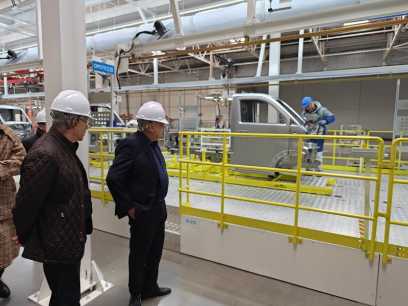 Китай – нов хоризонт за българския бизнес, наша делегация с ключови срещи на AIE 2025