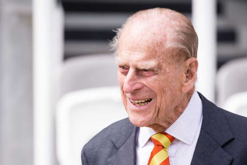 Принц Филип чества 98-и рожден ден