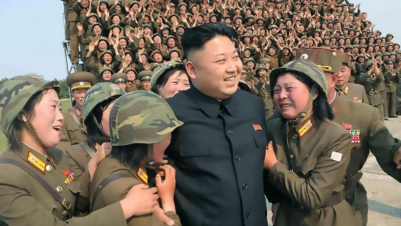 Ким Чен Ун пръснал 3 млн. паунда за секси бельо