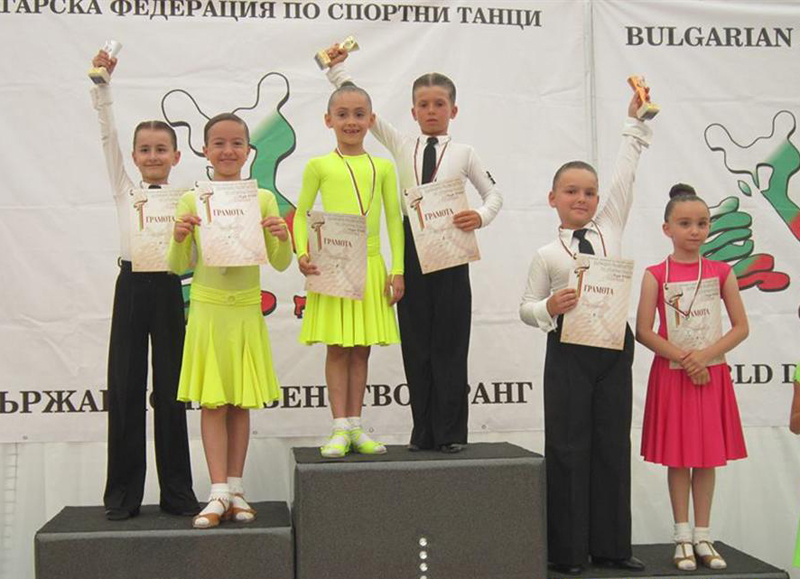 Двойките на  Клуб по спортни танци „Поморие” са абсолютни шампиони на България