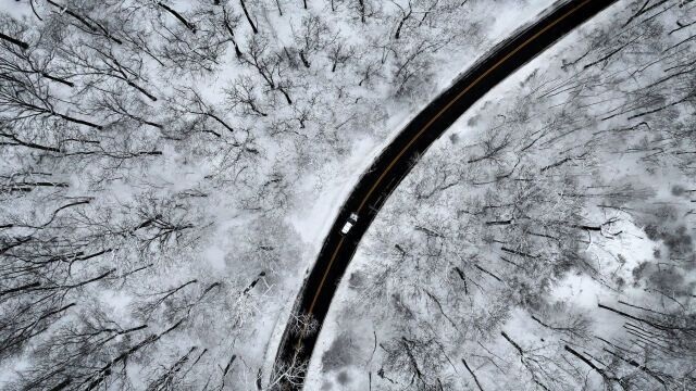 Йоханес удари Скандинавските страни